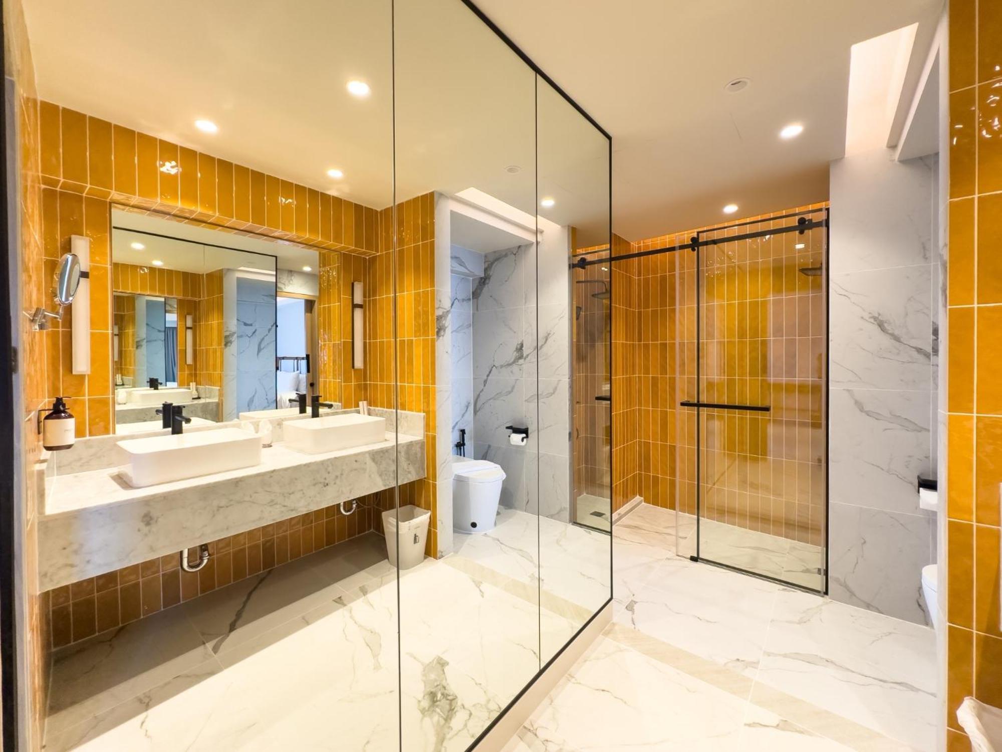 D Varee Jomtien Beach, Pattaya Bagian luar foto Bathroom